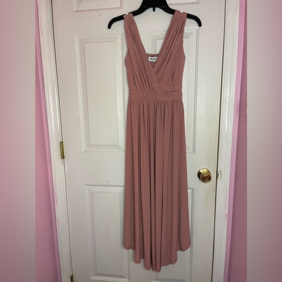 Formal long dress - Picture 1 of 4